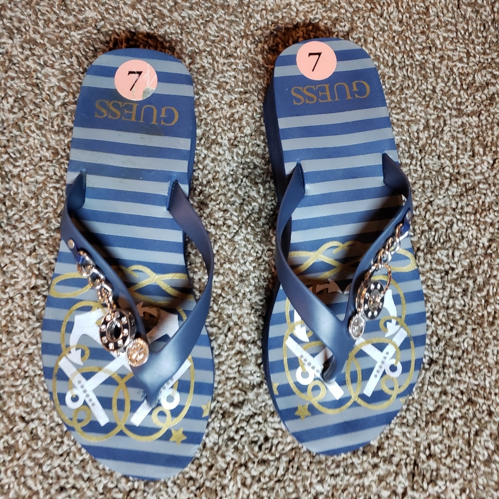 Guess Sandals - Picture 4 of 4